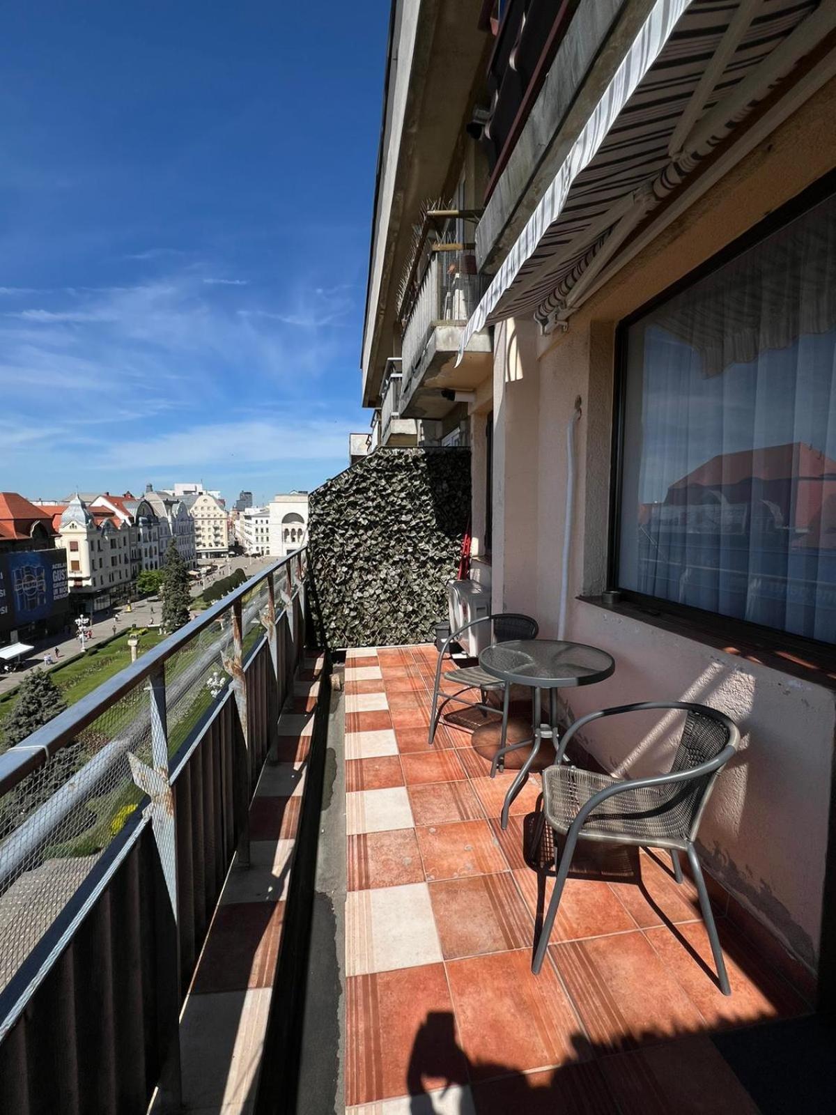 טימישוארה City Center View Studio Apartment 1 מראה חיצוני תמונה